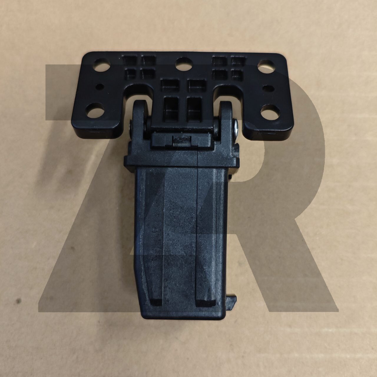 Шарнир (кронштейн, петля) DADF, левая, Xerox™ VersaLink B405/WC-3615/3655, 003K89140, OEM Шарнир (кронштейн, петля) DADF, левая, Xerox™ VersaLink B405/WC-3615/3655, 003K89140, OEM